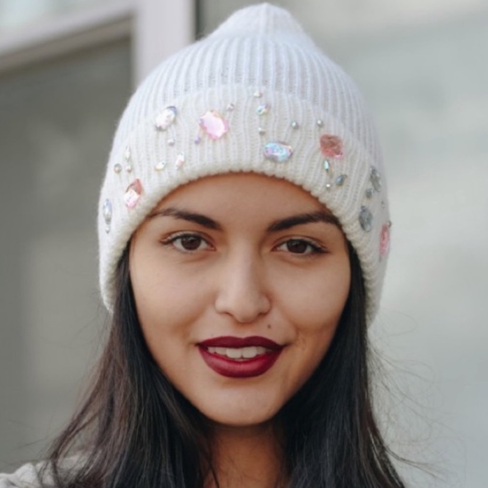 NWT Women’s Ivory Pink & Silver Rhinestone Beanie